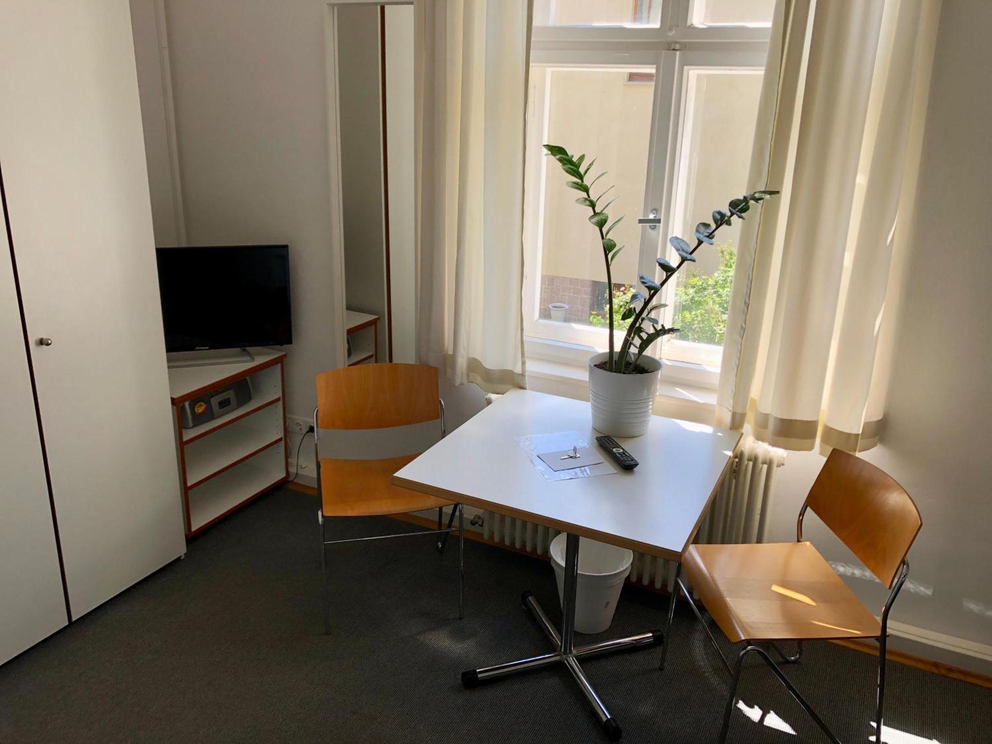 Ferienwohnungen und Apartmenthaus Halle Saale - Villa Mathilda Kamer foto