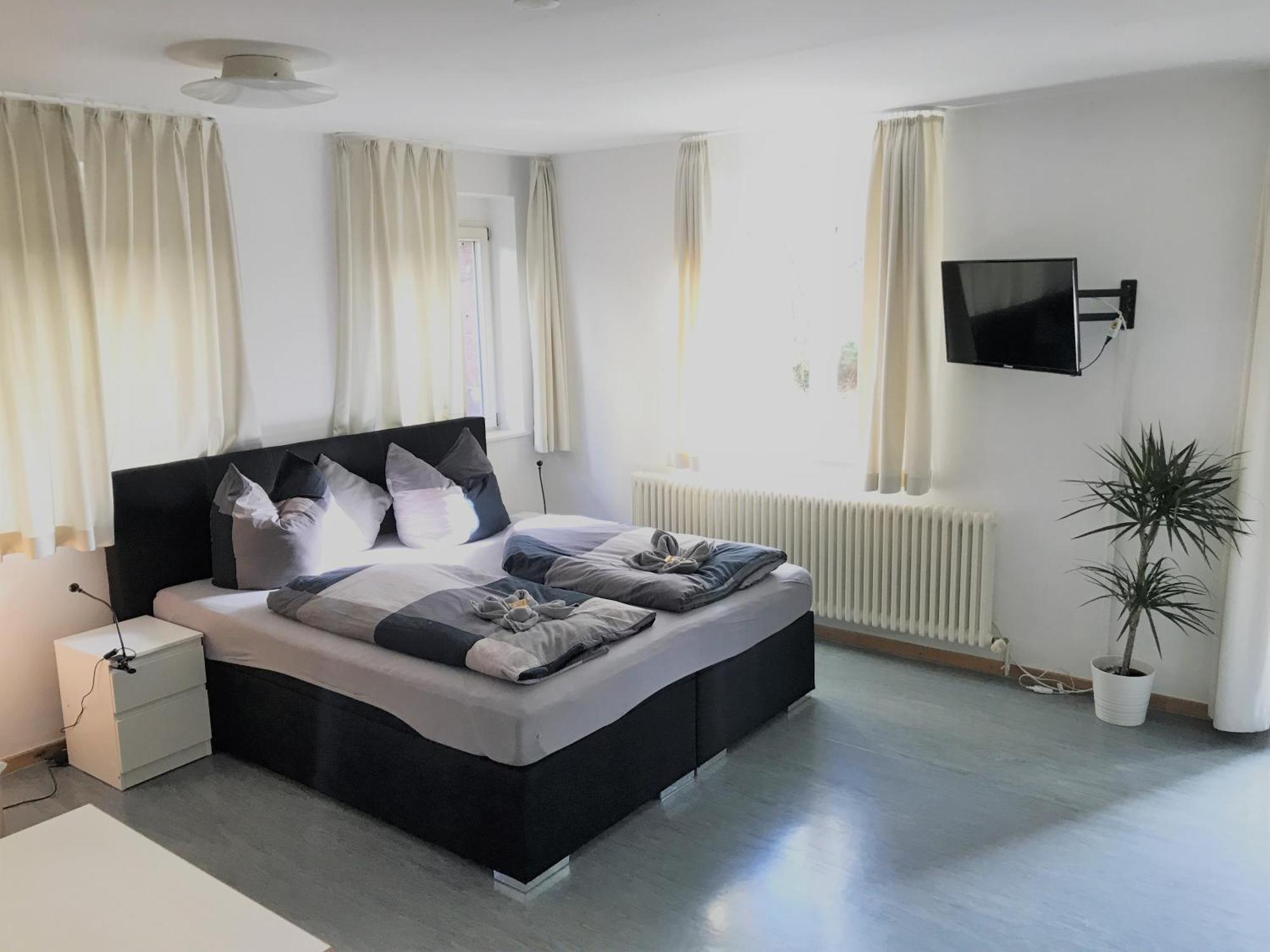Ferienwohnungen und Apartmenthaus Halle Saale - Villa Mathilda Kamer foto